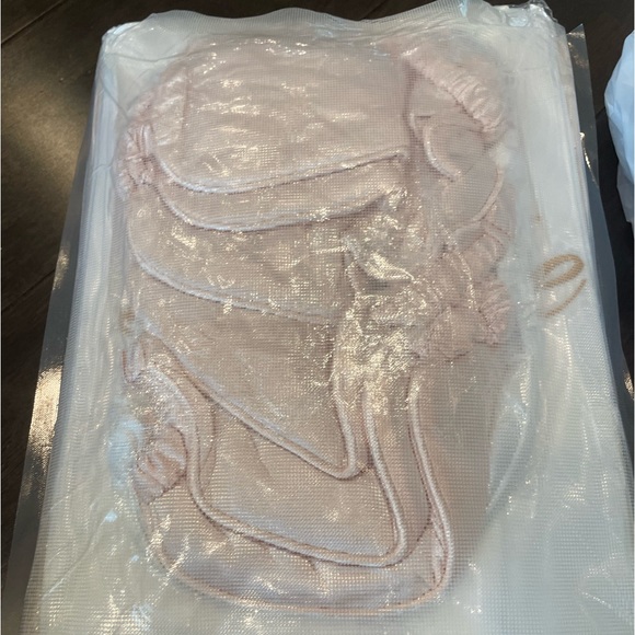 Bridal Party Robes - Picture 2 of 6